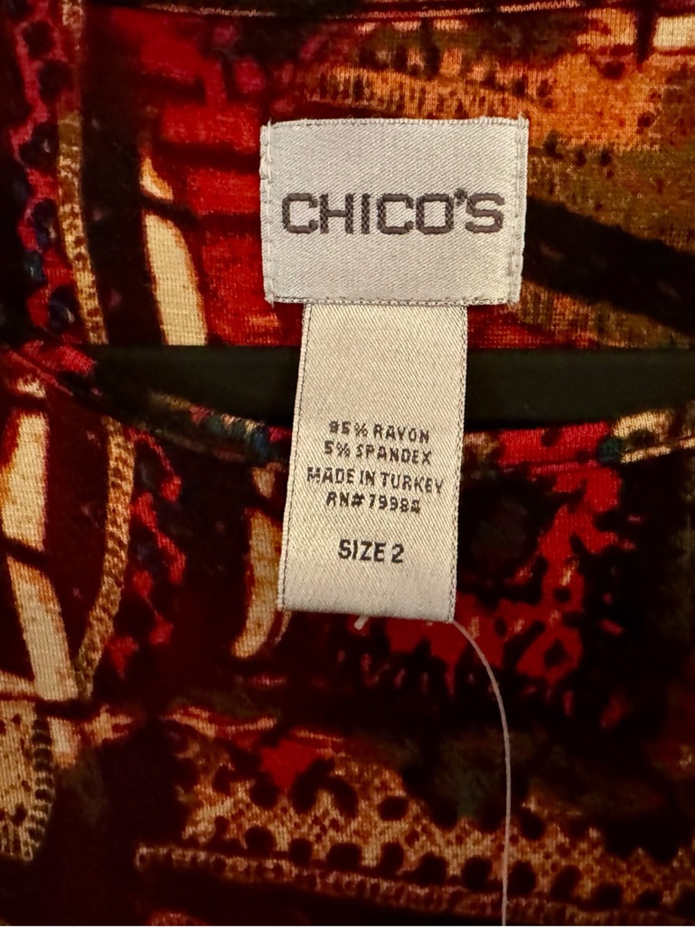 Chico's Beautiful Urban Boho Abstract Print Long Sleeve Top - Chicos size 2 - Picture 3 of 12